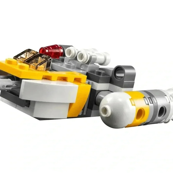 LEGO Star Wars Y-Wing Microfighter 75162 - Picture 5 of 7